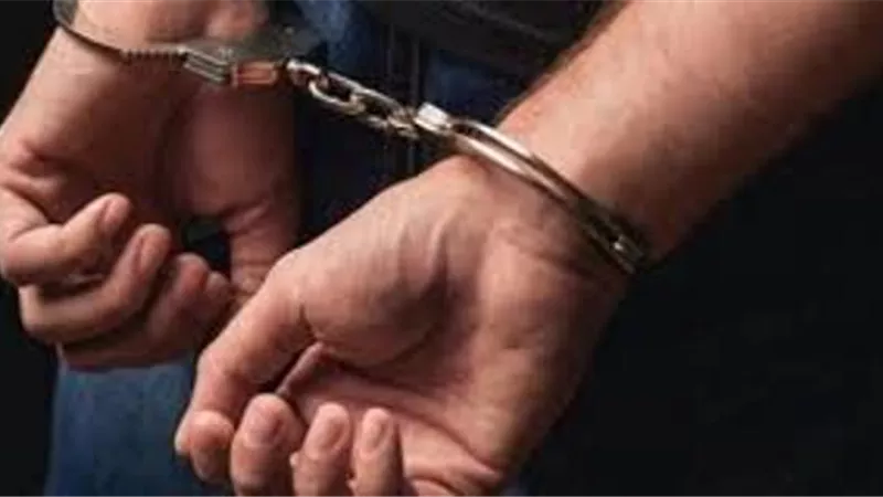 القبض على شخص وبحوزته سيارة مسروقة بالقاهرة الجديدة