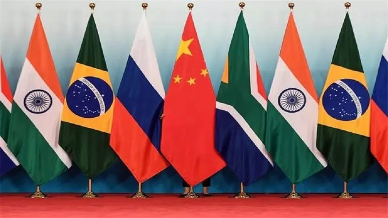 تكتل عالمي يتفوق على G7