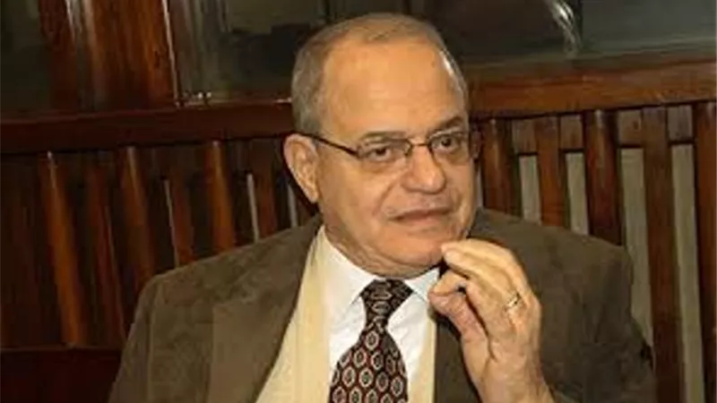 حسن بسيونى يتقدم باقتراح برلماني لتنظيف قباب ومآذن القلعة بقاهرة المعز