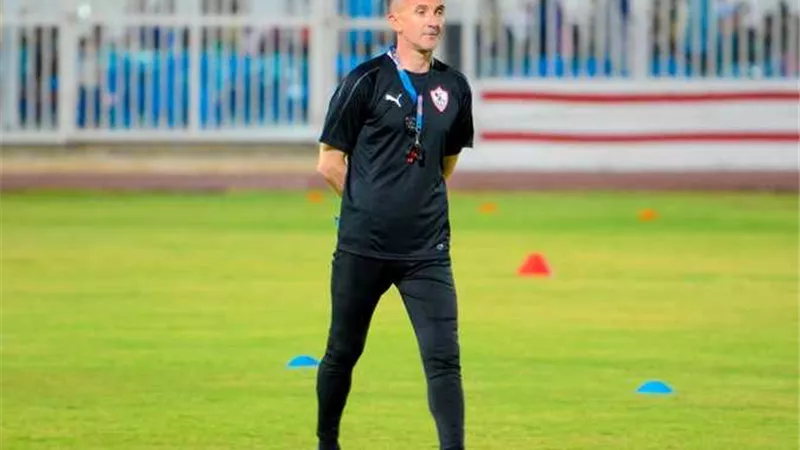 الزمالك يحصن نجم هجوم المنتخب بعقد جديد