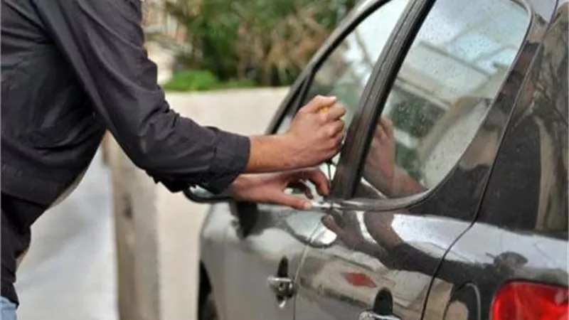القبض على تشكيل تخصص فى سرقة السيارات بالشروق