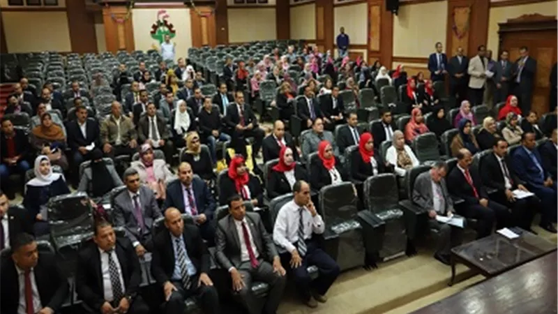 118 مفتشاً للعمل يؤدون اليمين القانونية أمام وزير القوى العاملة..فيديو