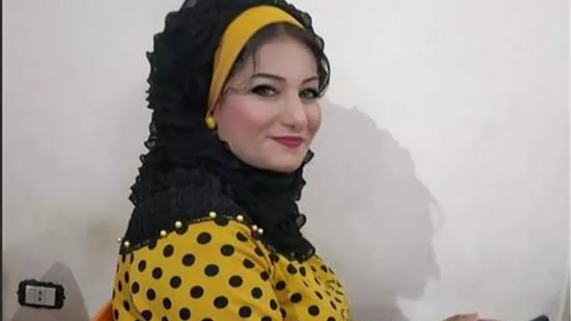 الإعلاميه سماح هلال تقدم 