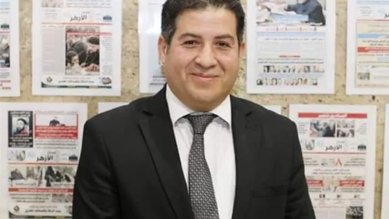 مصطفى عبد الغنى نائبا لرئيس جامعة الأزهر لفرع البنات