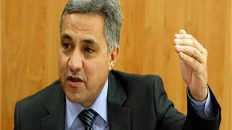 محلية النواب توصي بحل فوضى الباعة الجائلين بمحيط محطة رمسيس