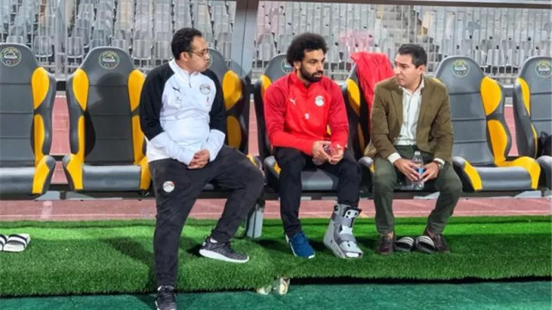 محمد صلاح يغادر معسكر الفراعنة.. اقرأ بالتفاصيل