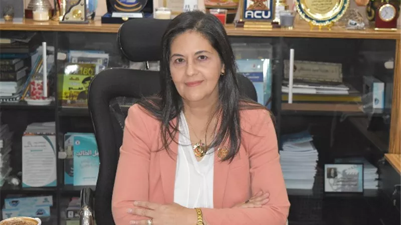 د هويدا مصطفي عميدة