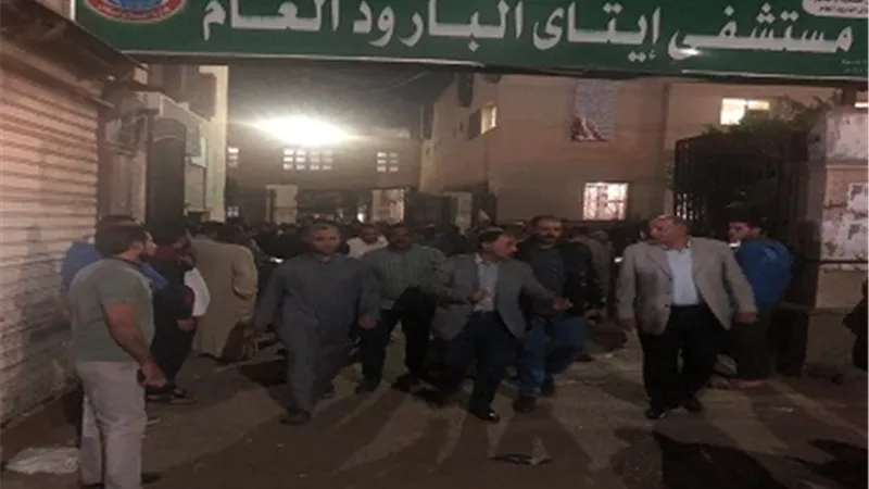 وفد من حزب مستقبل وطن بالبحيرة يطمئن علي المصابين في اشتعال خط انابيب ايتاى البارود