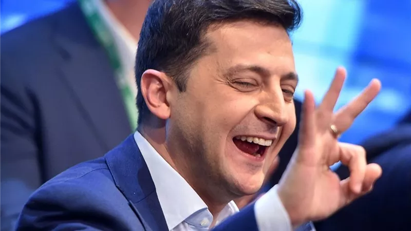 الرئيس الأوكرانى يضع مكافأة 10% للمُبلغ عن جرائم الرُشى والفساد