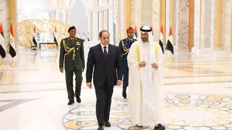 بن زايد يستقبل الرئيس السيسي بقصر رئاسة الوطن بأبو ظبي