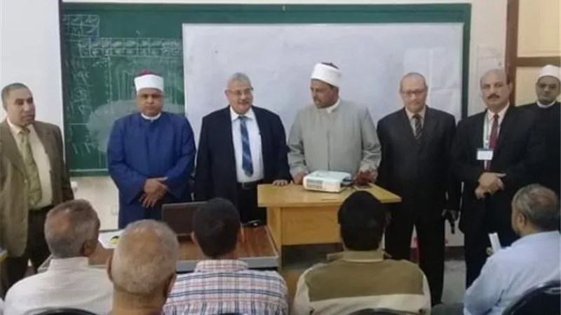 مدير التدريب بمشيخة الأزهر يزور أسيوط