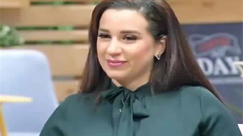 هجوم حاد على اسما شريف منير من جديد