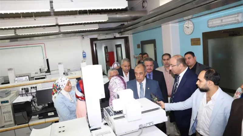 وزير الزراعة يفتتح تحديث وتطوير معمل متبقيات المبيدات