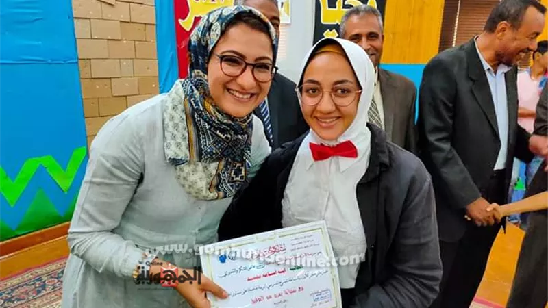 نائب محافظ الوادى الجديد تكرم طلاب التربية الخاصة أبطال ألعاب القوى
