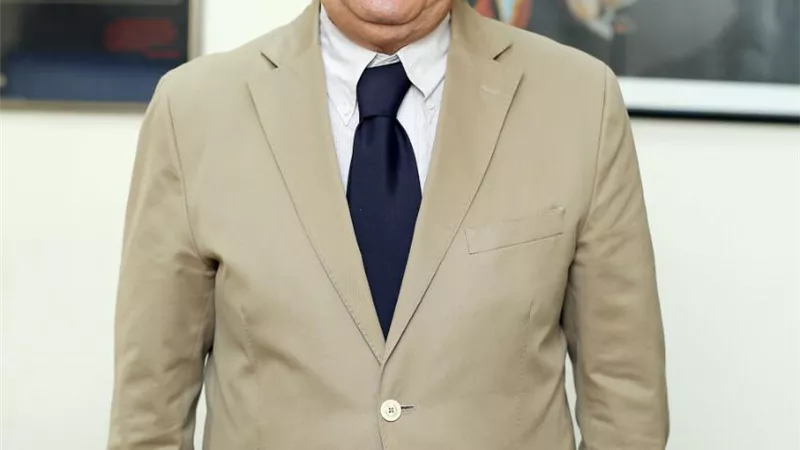 رئيس جامعة مصر: اوبرا جامعة مصر تخلق حالة من الابداع وتدعم الانشطة الفنية