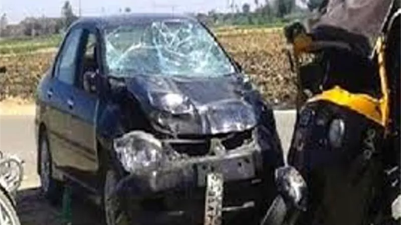 دماء علي الطريق .. اصابة 6 أشخاص في حادثين بالبحيرة