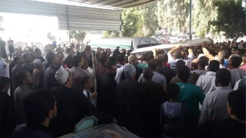 أهالى كوم حمادة يشيعون ضحيتين من حادث حريق خط انابيب البترول..صور