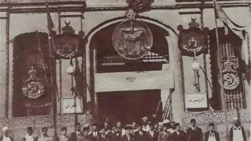 حكاية 