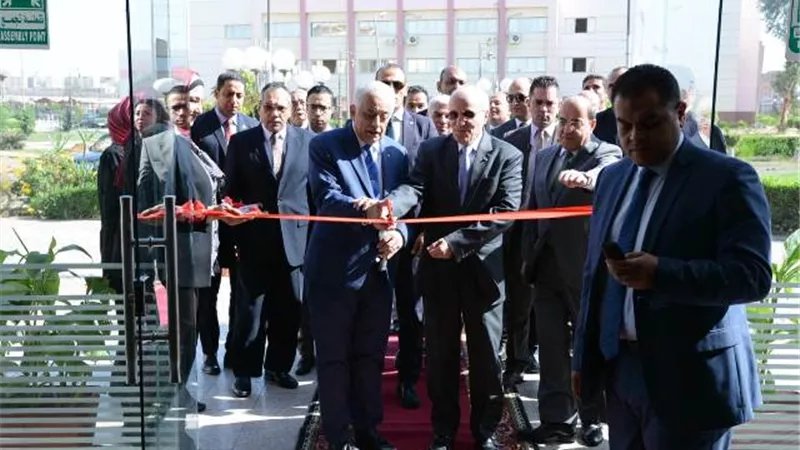 وزيرا التربية والتعليم والإنتاج الحربي يتفقدان مدرسة الإنتاج الحربي للتكنولوجيا التطبيقية بالسلام.. صور