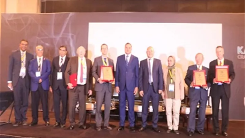 جامعة سوهاج تختتم المؤتمر الدولي لجراحة اليد والجراحات الميكروسكوبيه