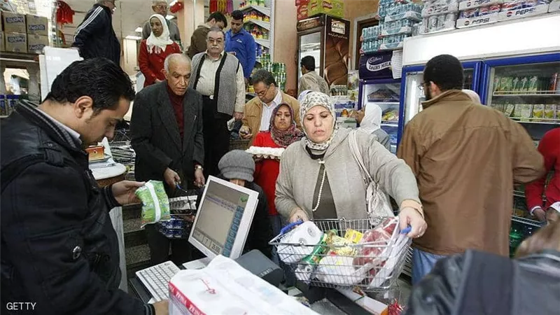 الحكومة تعلن موعد خفض أسعار بعض السلع