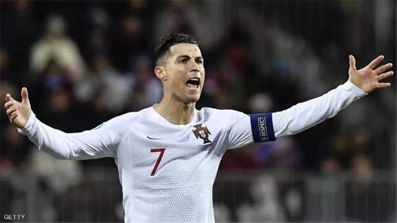 الجماهير تستفز كريستيانو رونالدو بهذا الهتاف