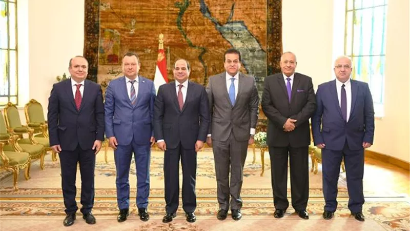 الرئيس يستقبل وفدا من جامعة بوخارست للدراسات الاقتصادية