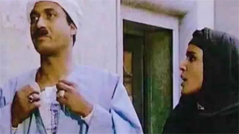 سر رفض أحمد زكي الاستحمام في البيه البواب