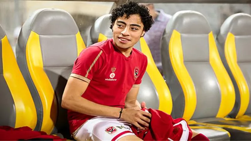 الاهلى يرد على شائعات طلب فايلر بقطع اعارة اكرم توفيق