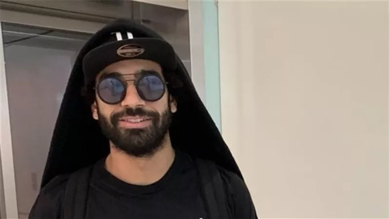 محمد صلاح يعلن سفره إلى ليفربول