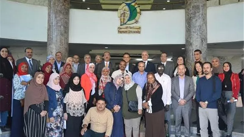 افتتاح الدورة التاسعة لمكافحة العدوى في المنشآت الصحية بجامعة الفيوم