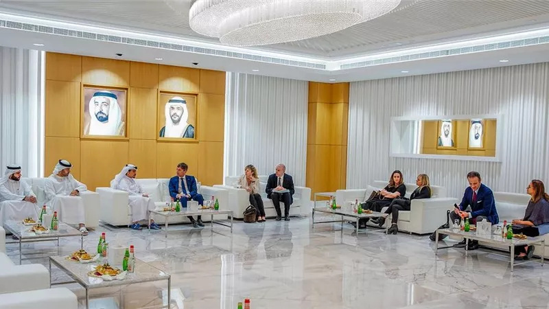 الشارقة للكتاب تستقبل وفداً إيطالياً لتعزيز العلاقات الثنائية المشتركة