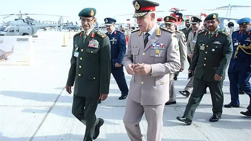 الفريق محمد فريد يعود من الإمارات عقب مشاركته فى فعاليات معرض دبى الدولى للطيران 2019