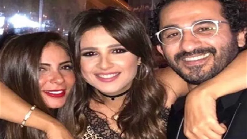 ياسمين عبد العزيز تهنئ أحمد حلمى ومنى زكى بعيدي ميلادهما