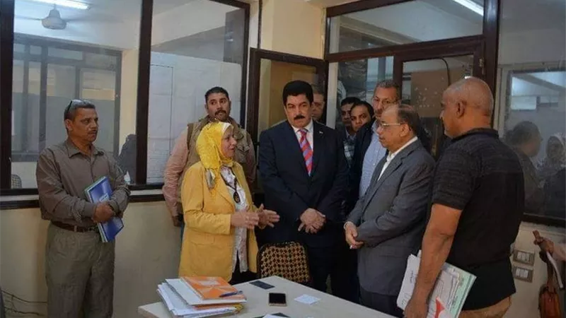 جولة وزير التنمية المحلية بالخانكة تكشف التراخي في تحصيل مستحقات بـ 4 مليون جنيه