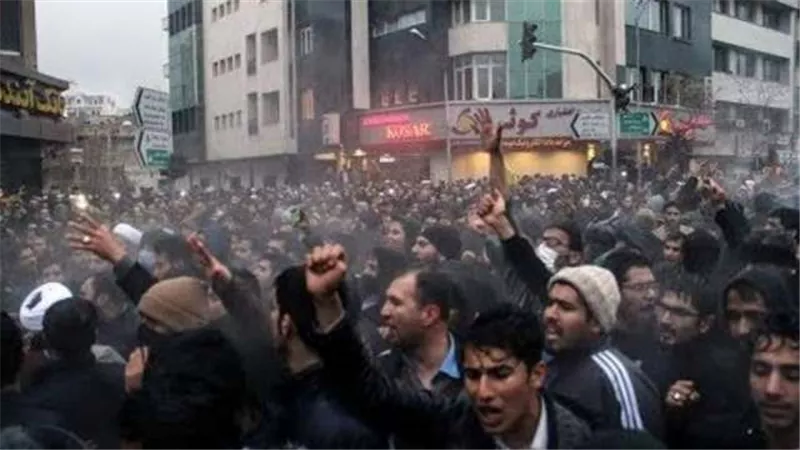 العفو الدولية تكشف عدد قتلى مظاهرات ايران