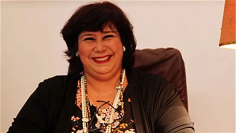 إيناس عبدالدايم تحضر حفل تأبين هيثم أحمد زكي بقصر السينما