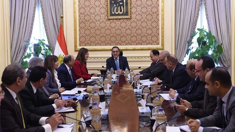 الاتفاق على تسوية مديونية الشركة القابضة لمياه الشرب المستحقة لبنك الاستثمار القومى