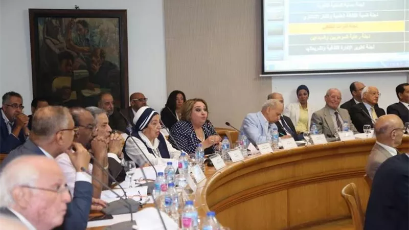 وزير الثقافة : هيكلة اللجان تهدف الى تصحيح المسار واعادة الكيان العريق إلى اداء دوره الرئيسي