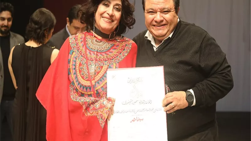 خالد جلال يكرم 