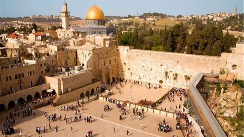 دكار تحتضن الاحتفال باختيار 