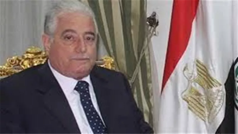 فودة: تنمية وتطوير المنطقة الصناعية بأبوزنيمة وضمها للهيئة الاقتصادية بقناة السويس