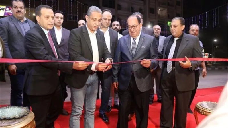 محافظ سوهاج يفتتح معرض 