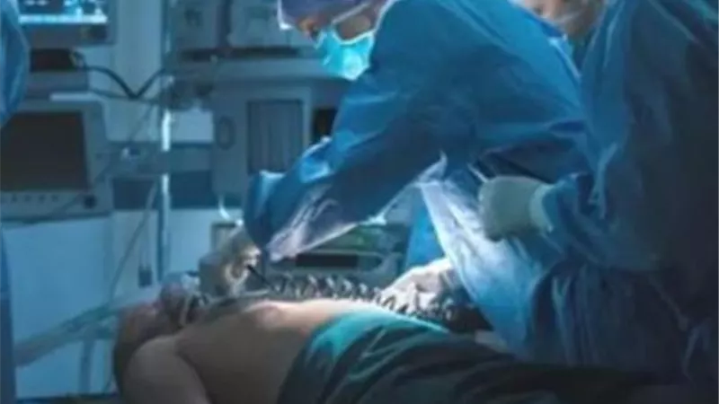 تقنية طبيه جديدة تسمح للفرد بالبقاء على قيد الحياة دون اكسجين لمدة ساعيتين