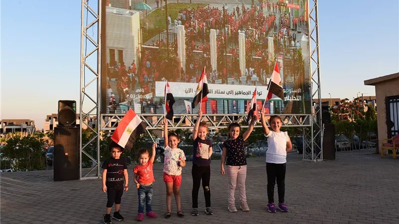 إنشاءات جديدة بفرع الأهلي بالشيخ زايد