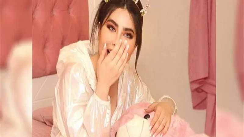 مفاجأة...ترحيل انجى خورى من الإمارات لهذا السبب