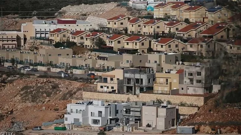 بريطانيا تحث إسرائيل على وقف التوسع الاستيطاني
