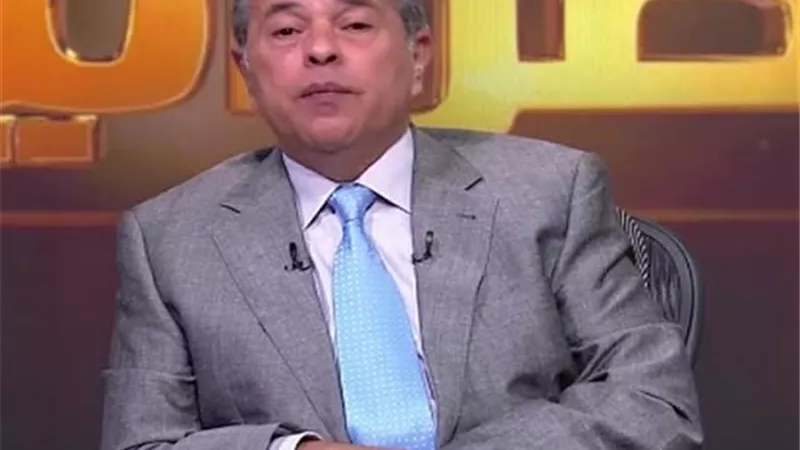 توفيق عكاشة يرد على منتقدى صابرين بعد خلع الحجاب
