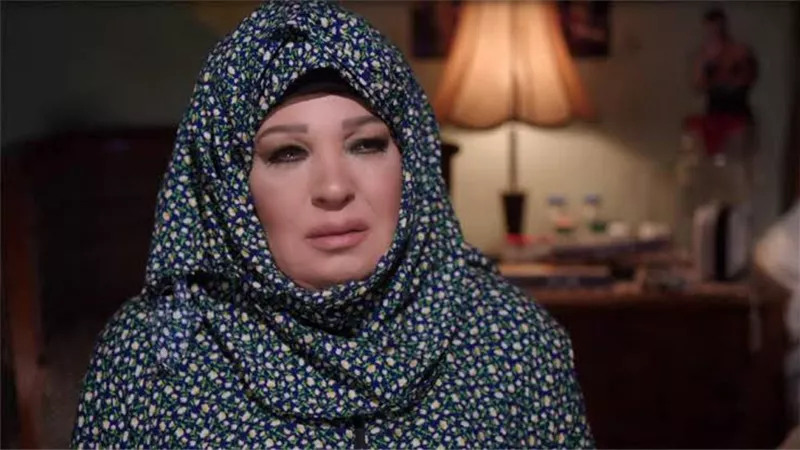 وفاة شقيقة الفنانة فيفى عبده منذ قليل