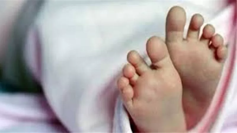 نيابة شبرا الخيمة تحقق في اتهام والد طفل لمستشفى خاص بالإهمال والتسبب في وفاة نحله
